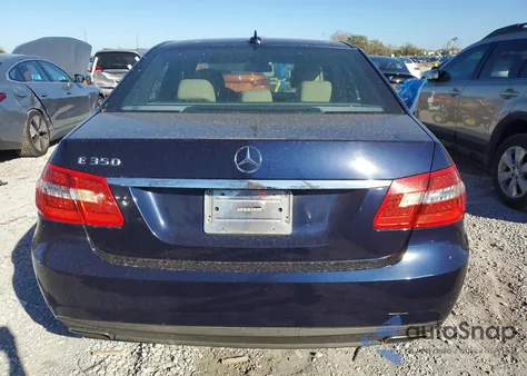 2012 Mercedes-Benz E 350 z USA, uszkodzony, nr VIN WDDHF5KB7CA569378